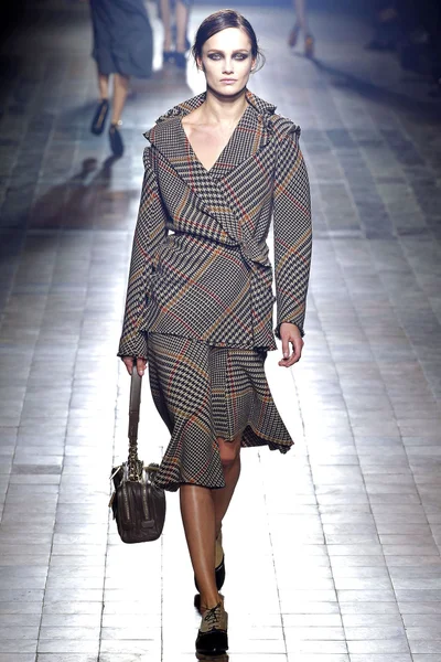 Look 31